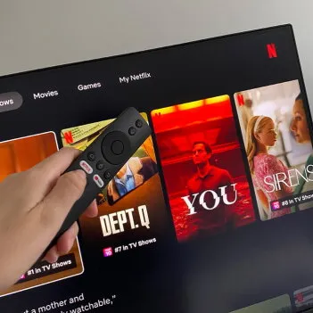 Flixy used on an old TV